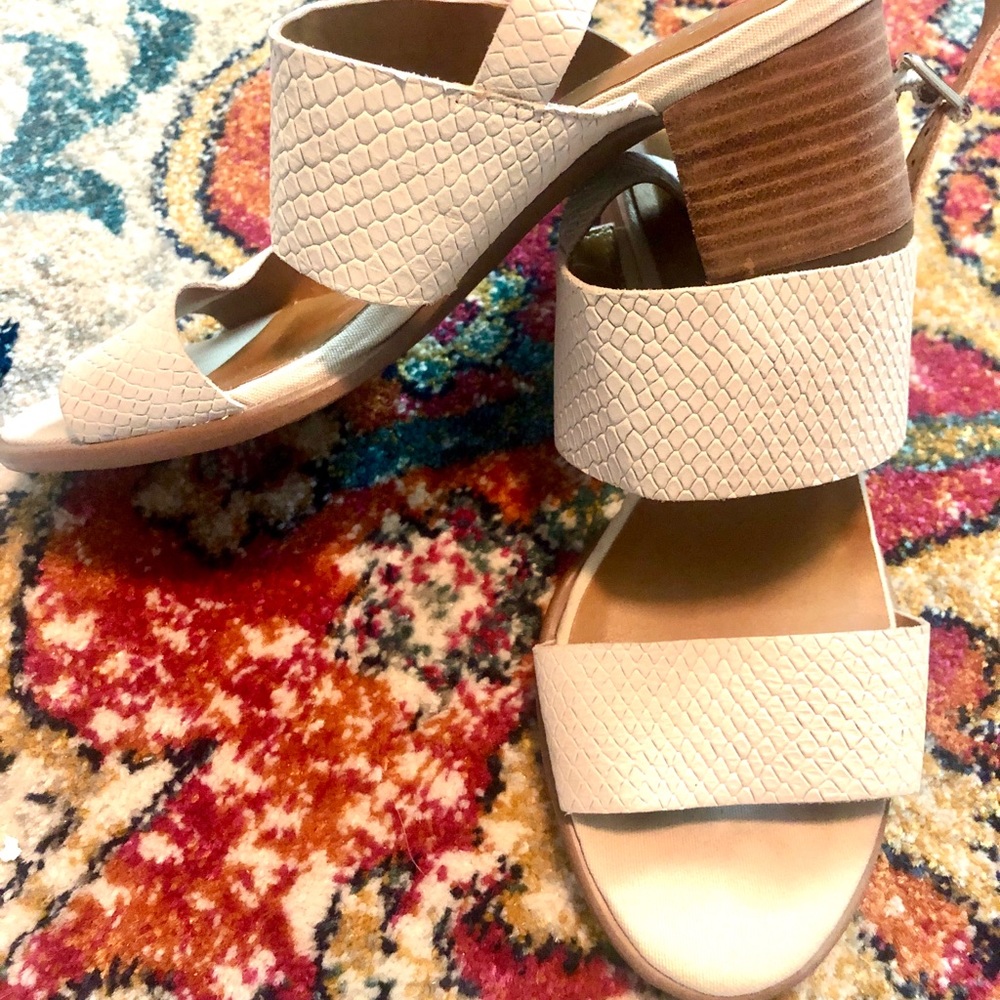 Franco Sarto Neutral Leather Block Heel Sandal